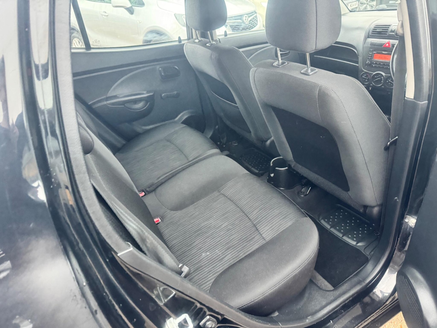 Used Kia Picanto 2010 for sale - 77345405: Photo 17