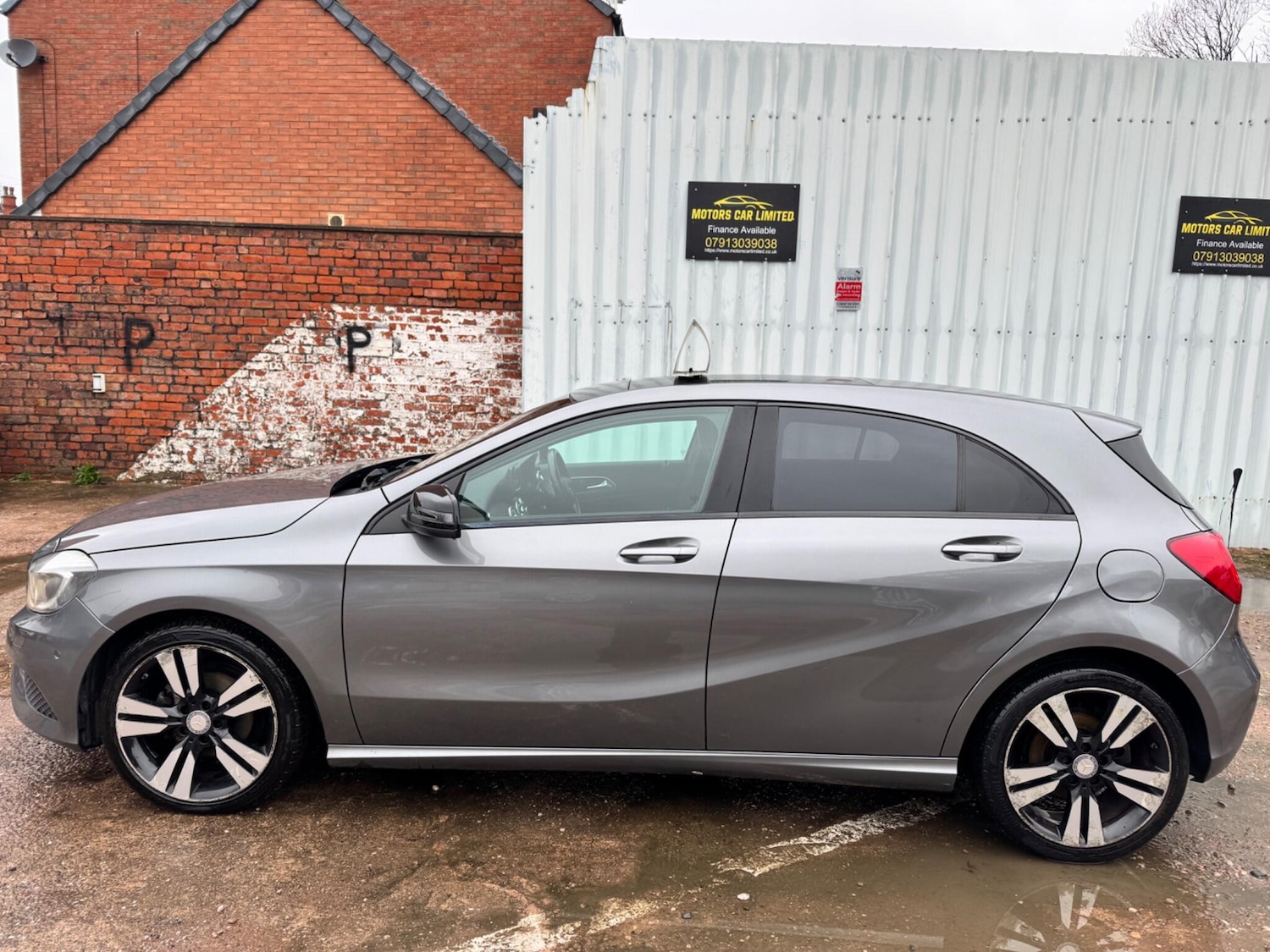 Used Mercedes-Benz A-Class 2015 for sale - 77468012: Photo 14