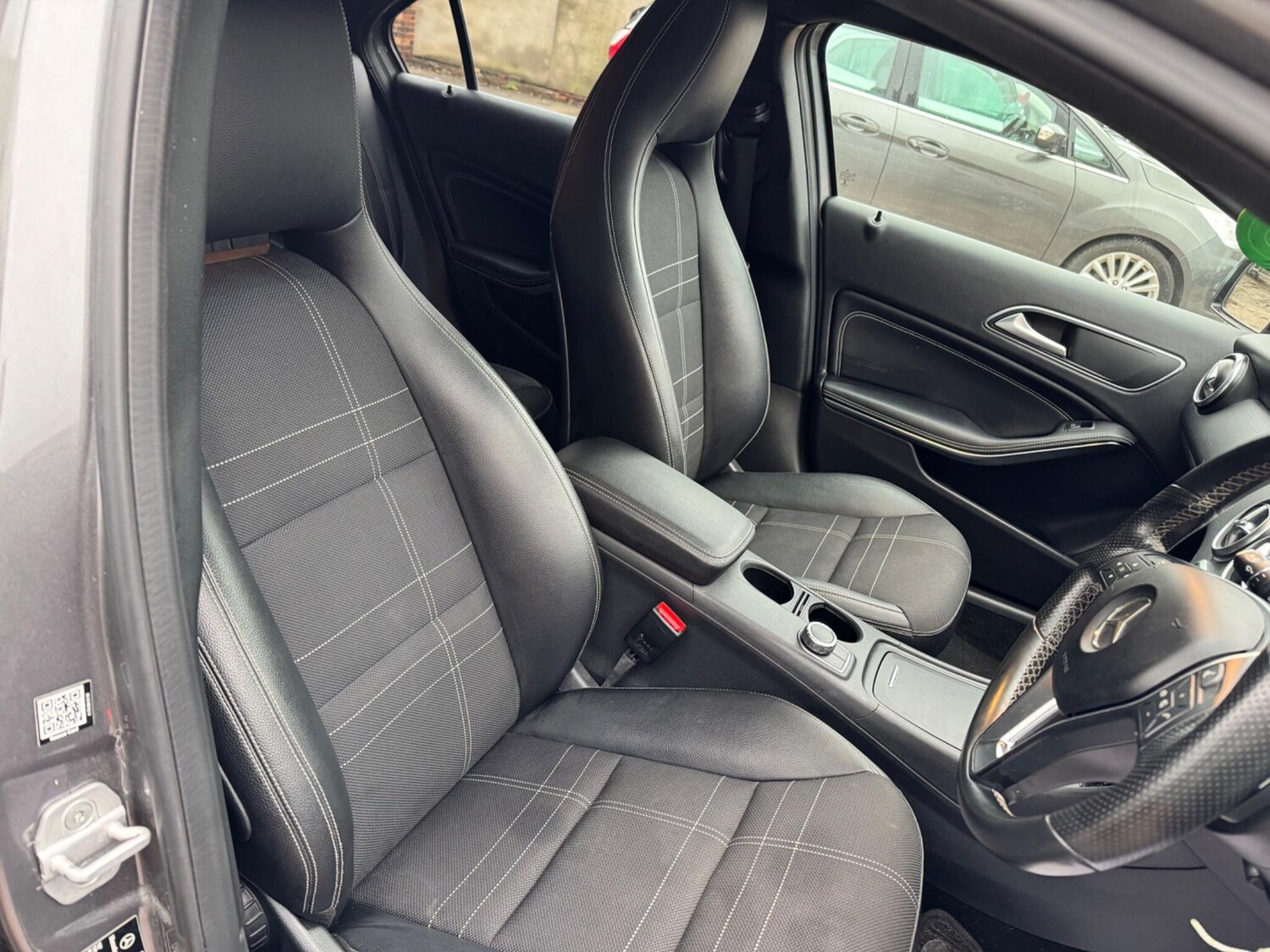 Used Mercedes-Benz A-Class 2015 for sale - 77468012: Photo 25