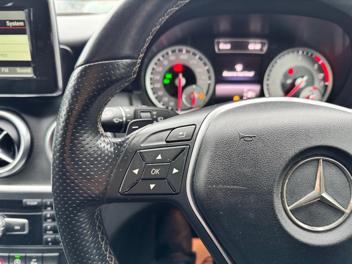 Used Mercedes-Benz A-Class 2015 for sale - 77468012: Photo 30