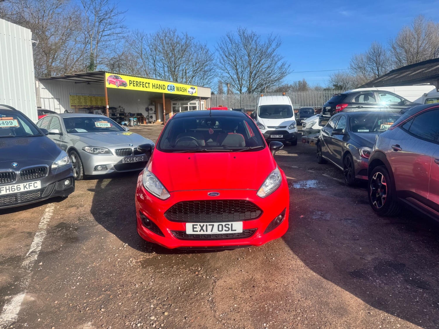 Used Ford Fiesta 2017 for sale - 77559821: Photo 2