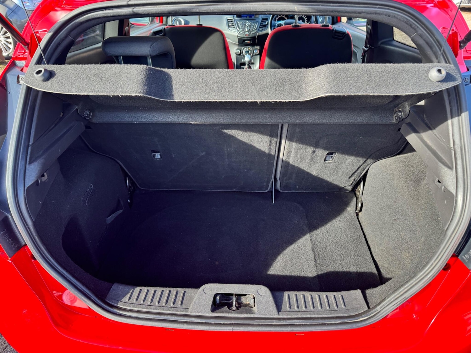 Used Ford Fiesta 2017 for sale - 77559821: Photo 40