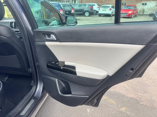 Used Kia Sportage 2018 for sale - 75494174: Photo 36