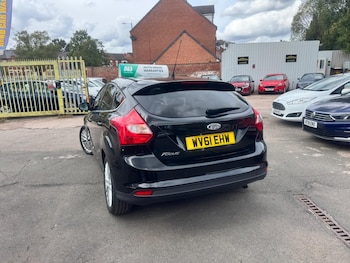 Used Ford Focus 2011 for sale - 75940960: Photo