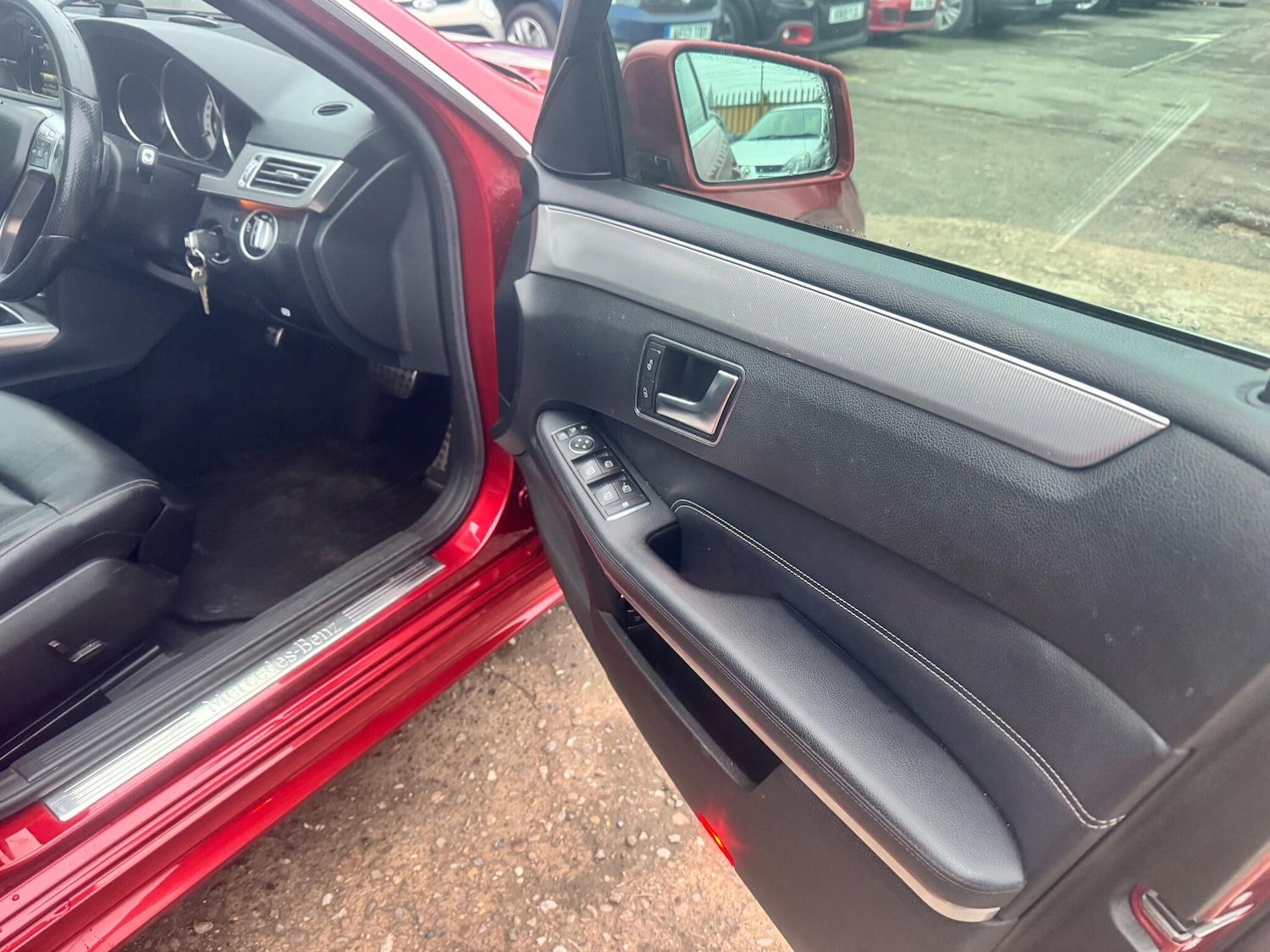 Used Mercedes-Benz E Class 2014 for sale - 77060148: Photo 24