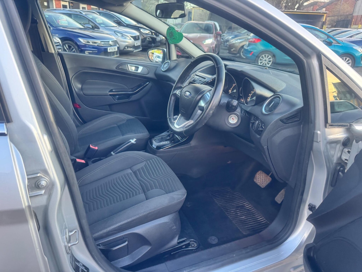 Used Ford Fiesta 2014 for sale - 76937375: Photo 19