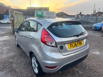 Used Ford Fiesta 2014 for sale - 76937375: Photo