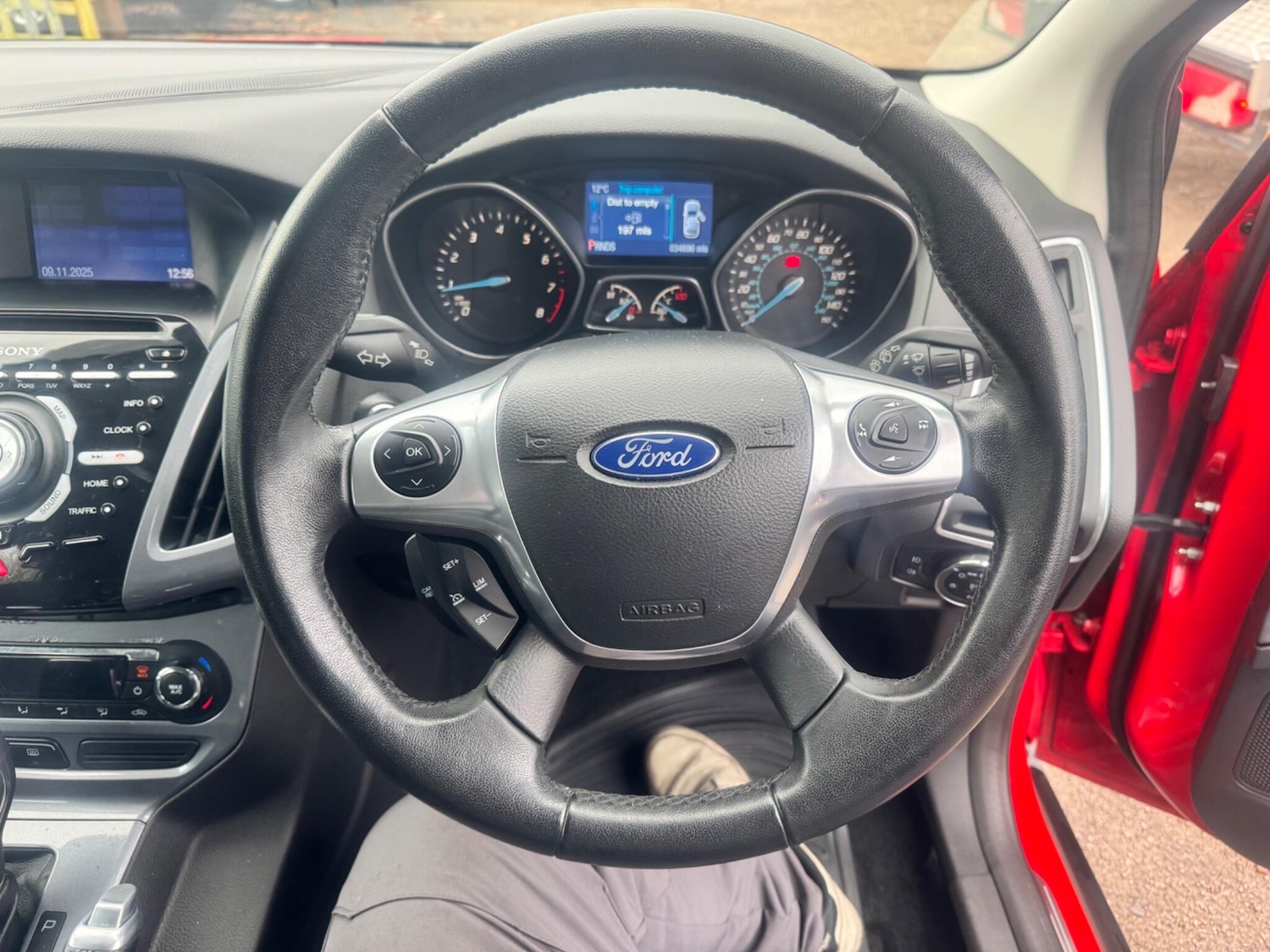 Used Ford Focus for sale - 76527727: Photo 28