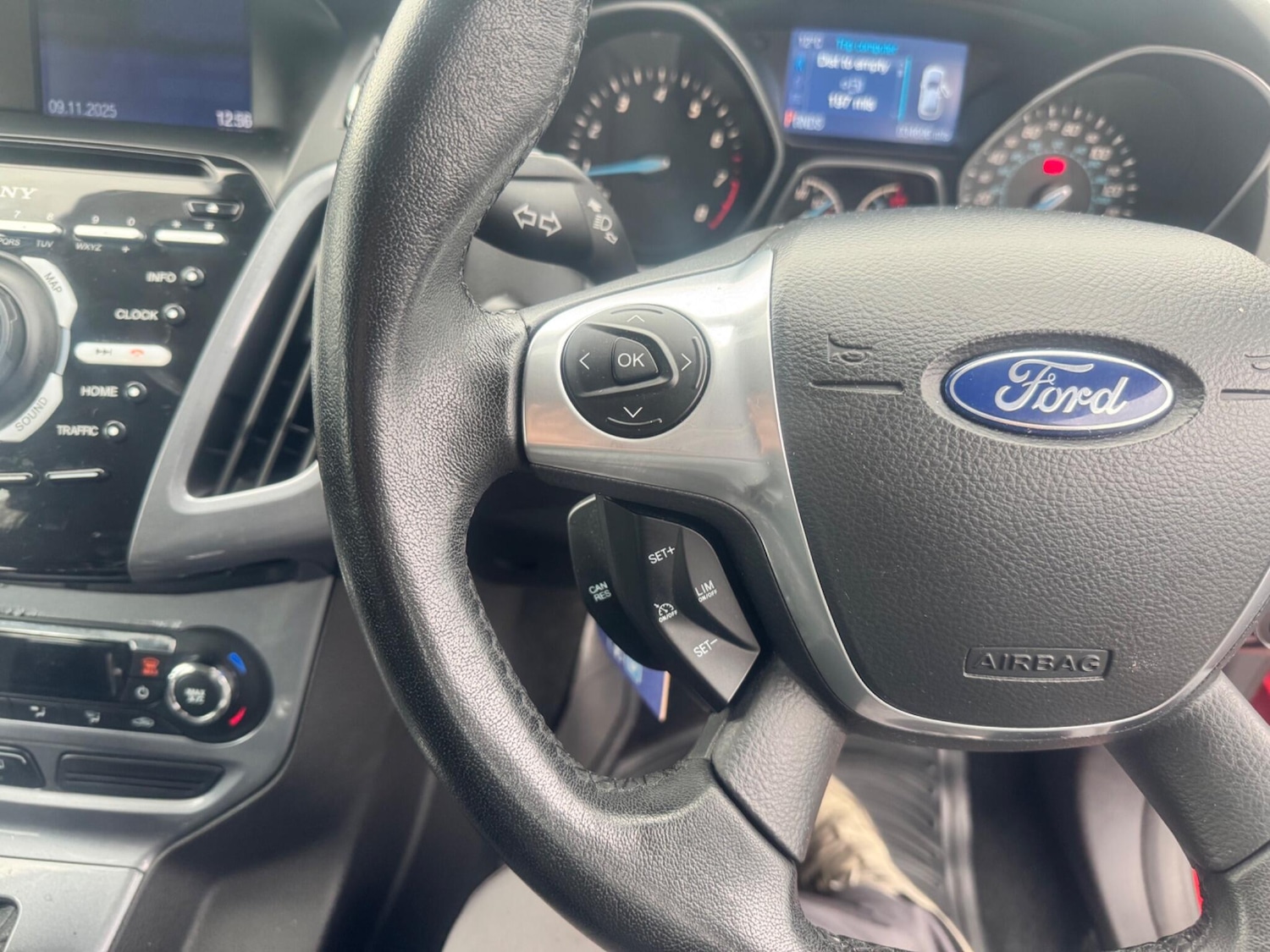 Used Ford Focus for sale - 76527727: Photo 31