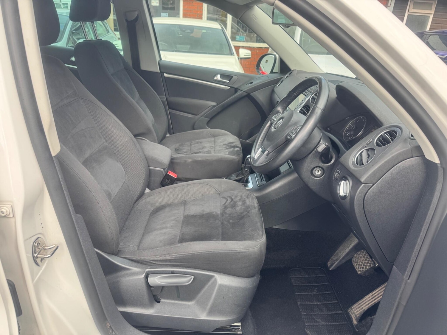 Vehicle 27