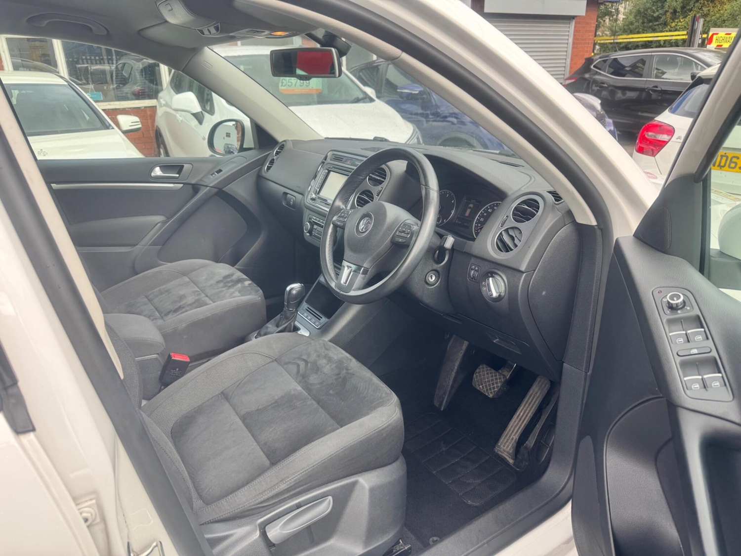 Vehicle 29
