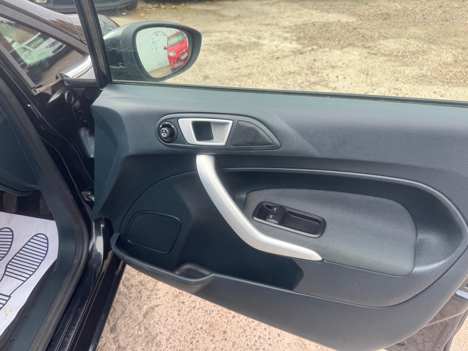 Used Ford Fiesta 2011 for sale - 76371447: Photo 22