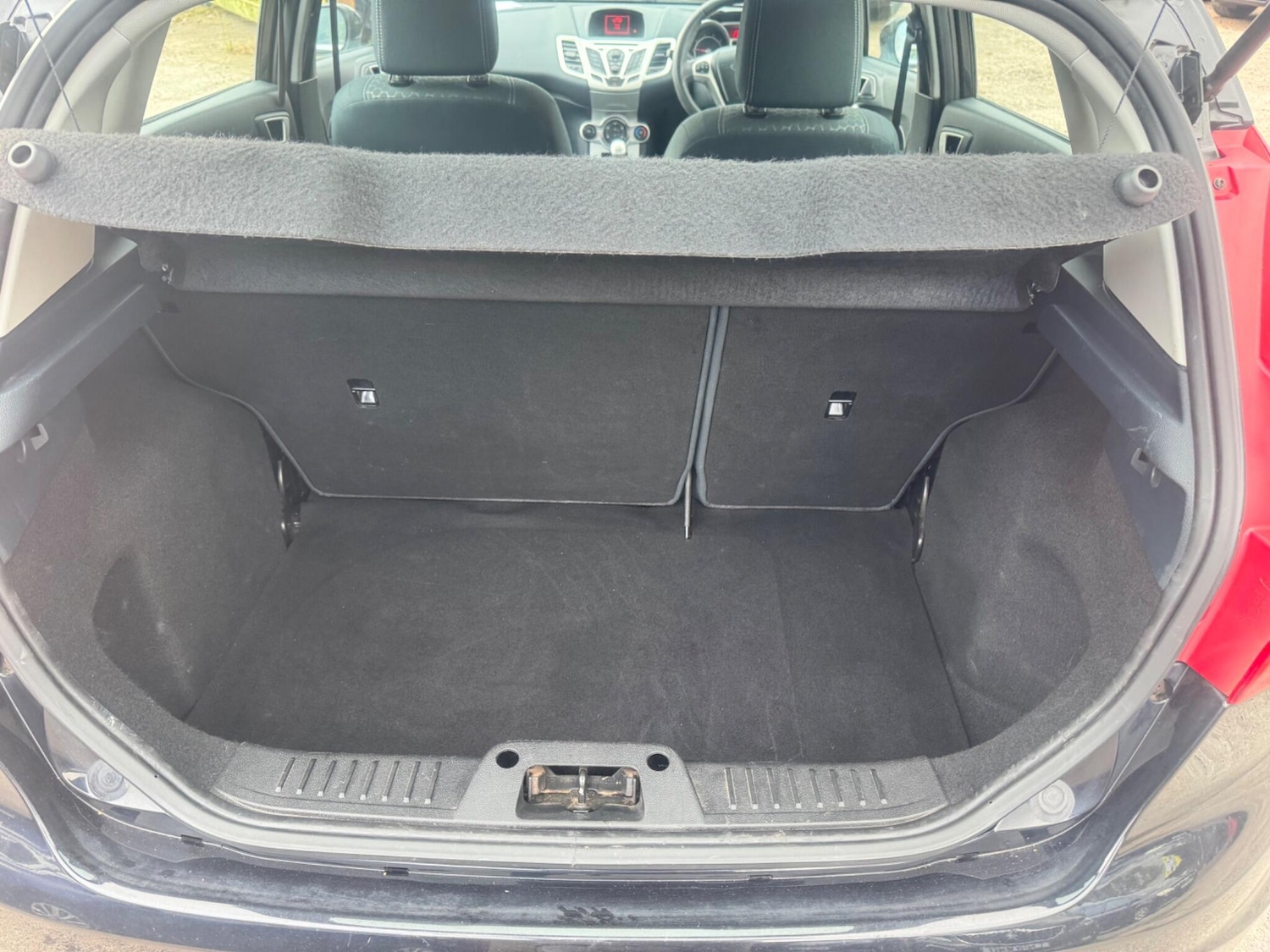 Used Ford Fiesta 2011 for sale - 76371447: Photo 24