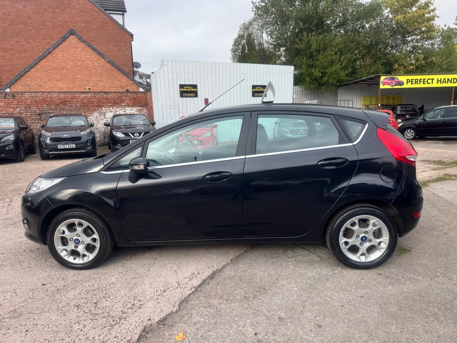 Used Ford Fiesta 2011 for sale - 76371447: Photo 7