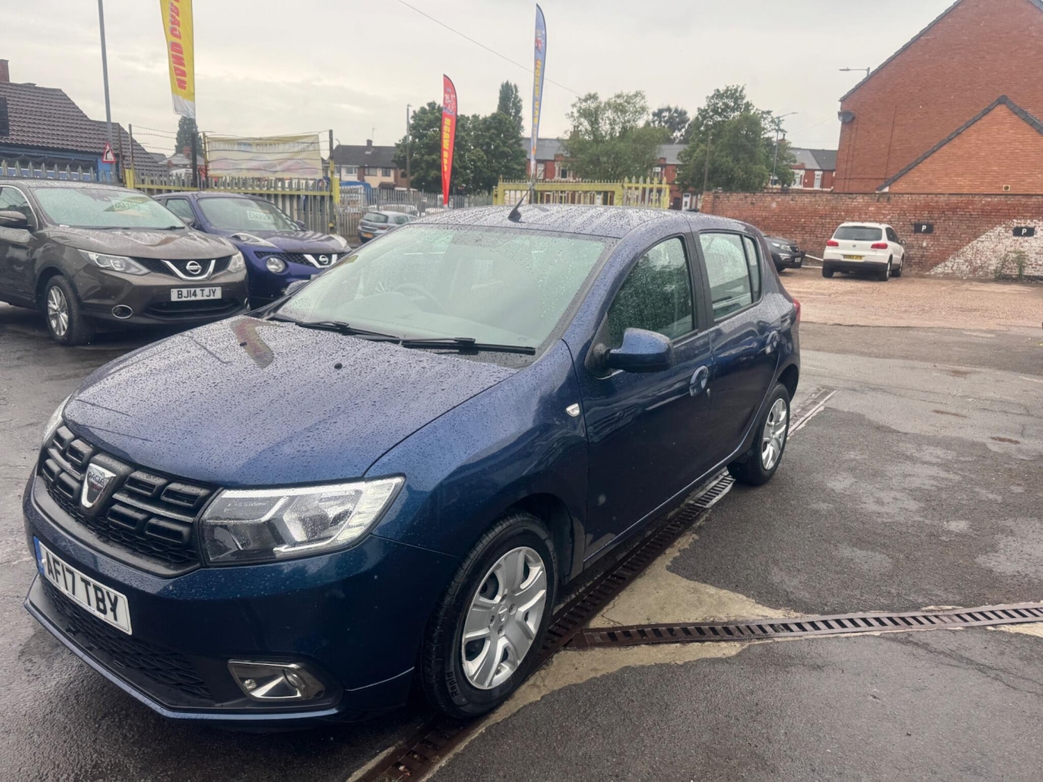 Used Dacia Sandero 2017 for sale - 76988768: Photo 11