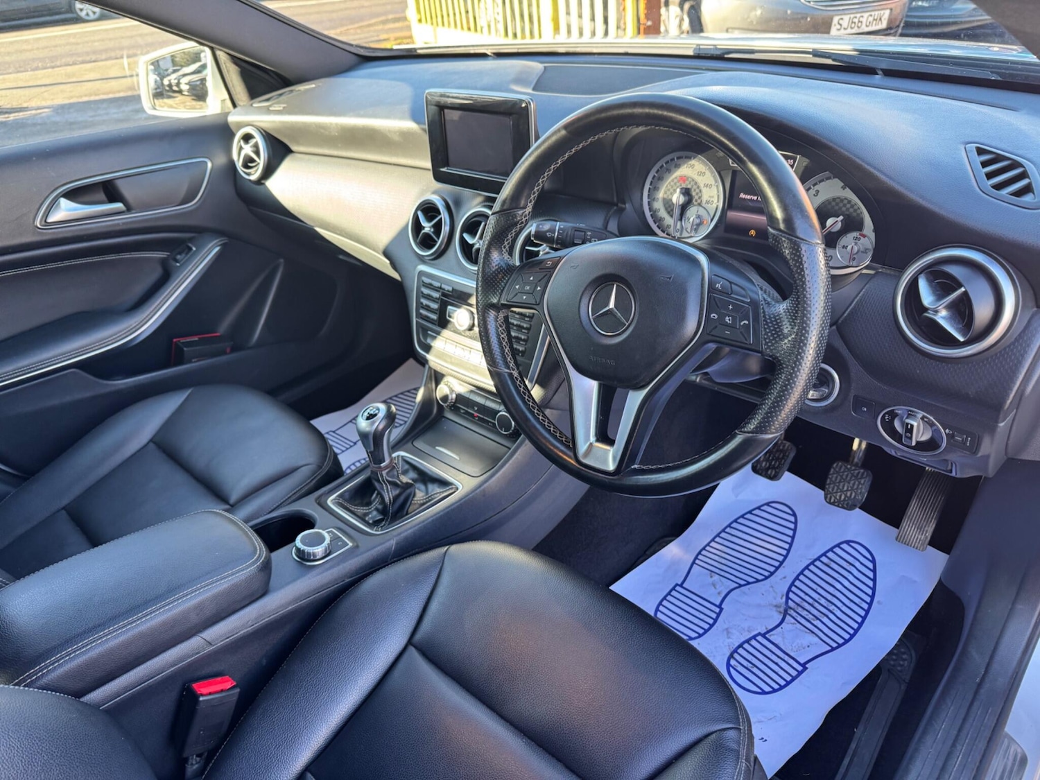 Used Mercedes-Benz A-Class 2015 for sale - 77559494: Photo 25