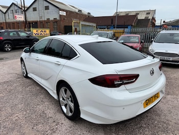Used Vauxhall Insignia 2017 for sale - 78981759: Photo