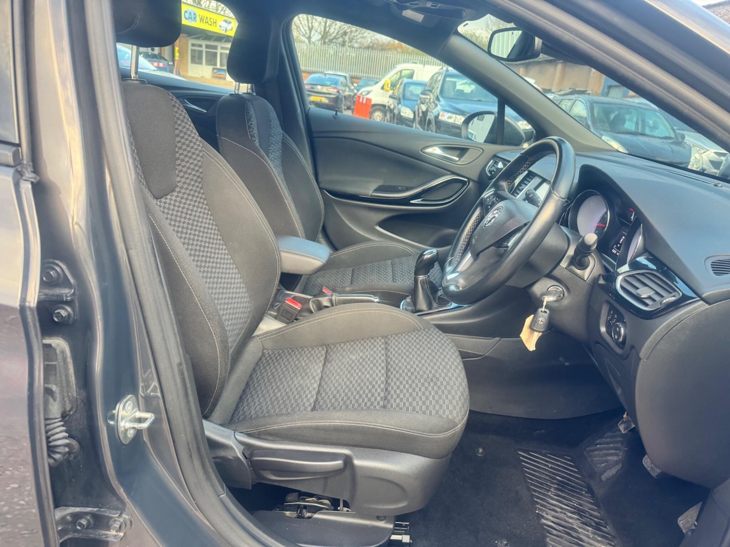 Used Vauxhall Astra for sale - 76997601: Photo 13