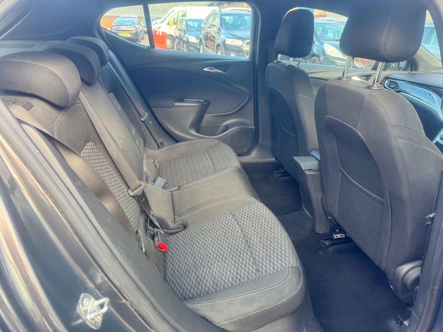 Used Vauxhall Astra for sale - 76997601: Photo 15