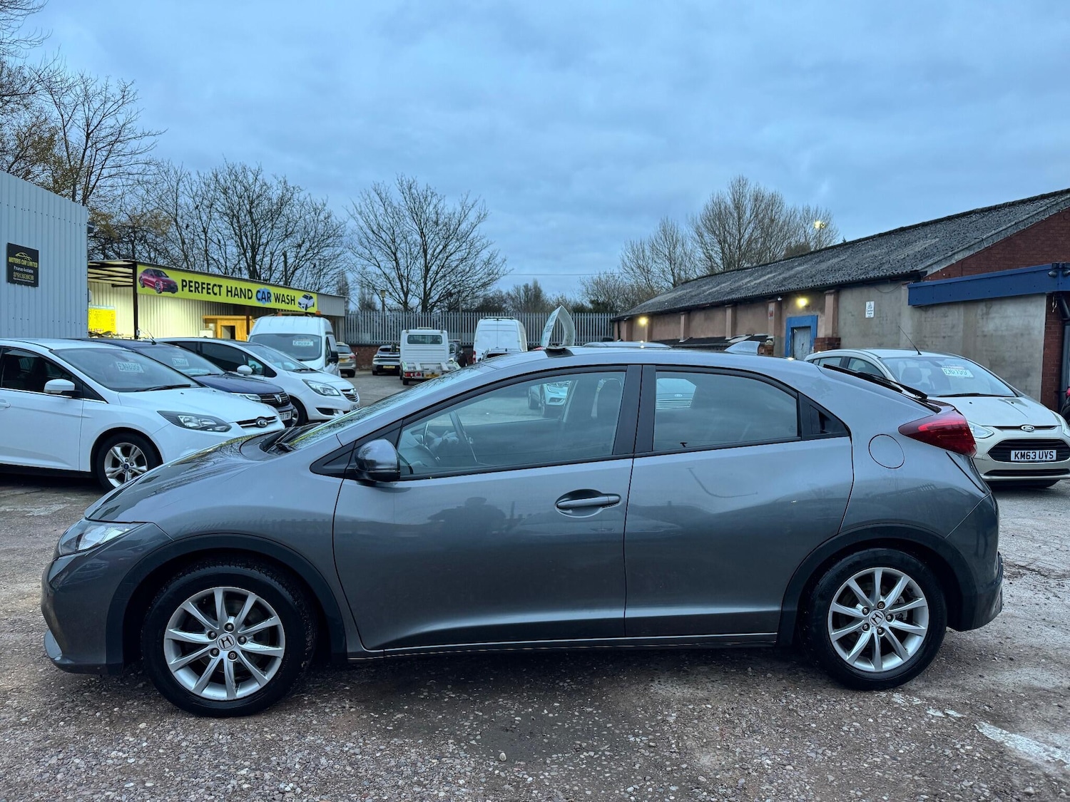 Used Honda Civic 2014 for sale - 77074010: Photo 10