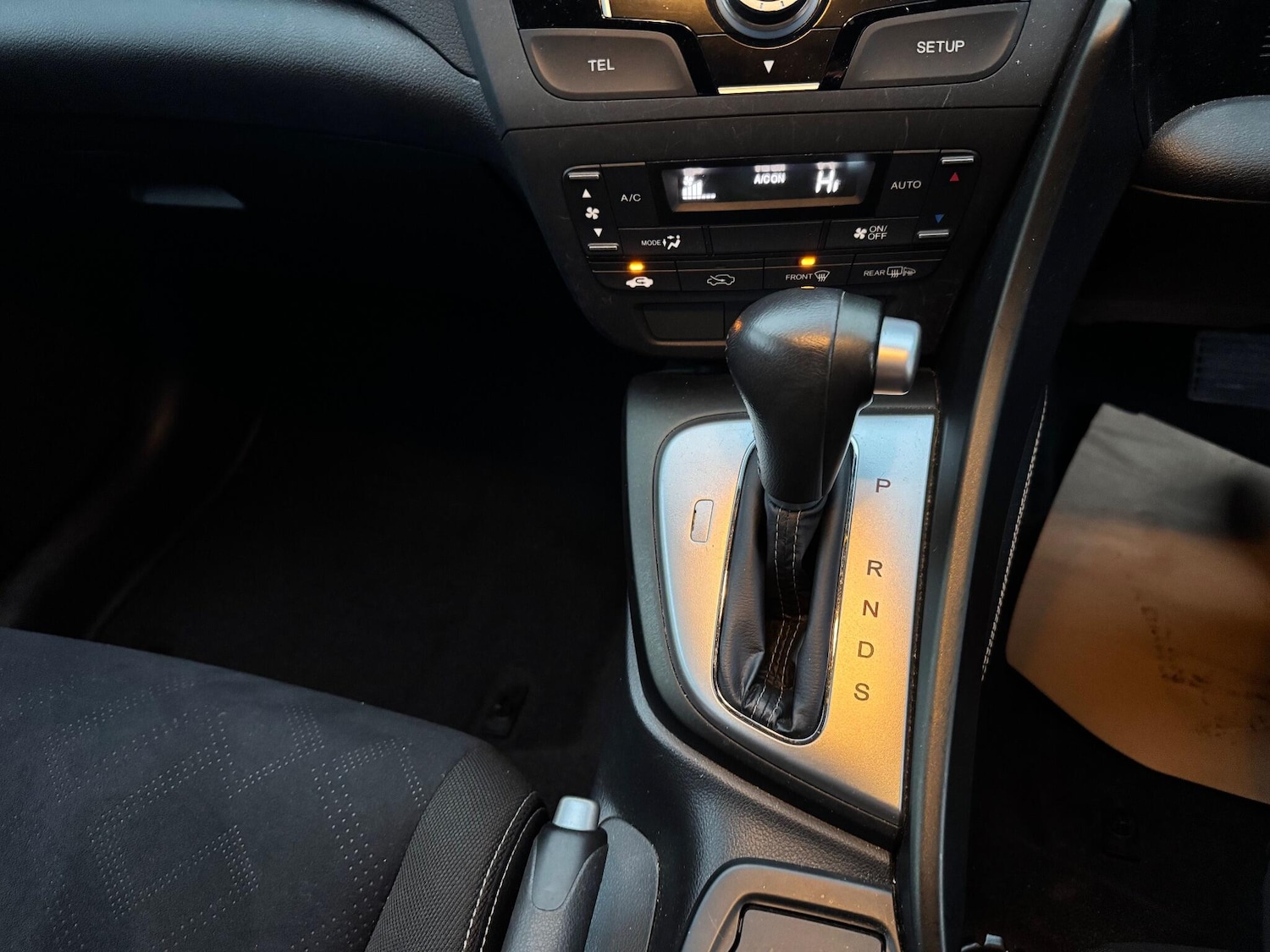 Used Honda Civic 2014 for sale - 77074010: Photo 19