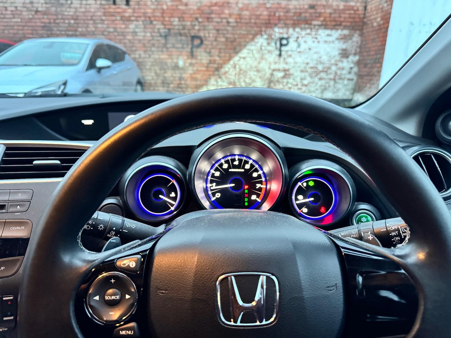 Used Honda Civic 2014 for sale - 77074010: Photo 23