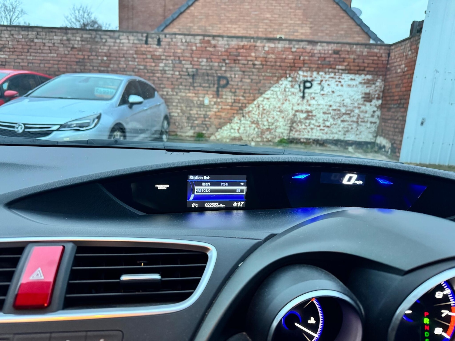 Used Honda Civic 2014 for sale - 77074010: Photo 25