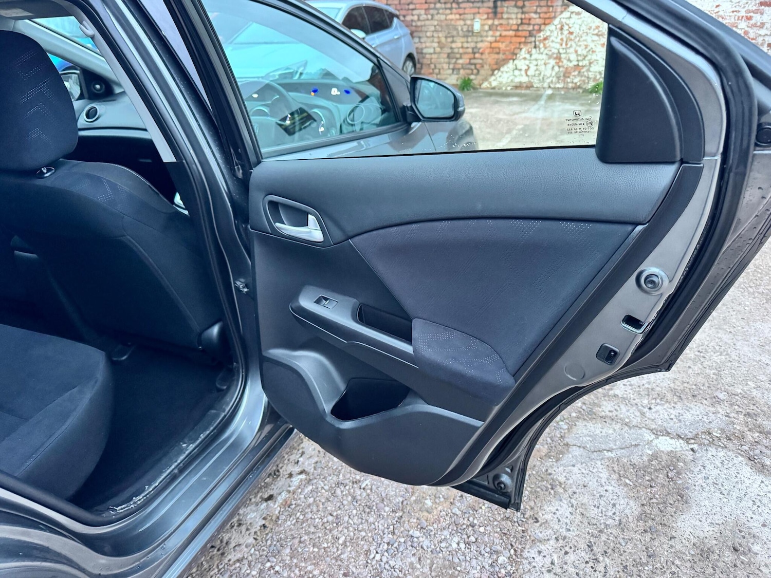 Used Honda Civic 2014 for sale - 77074010: Photo 27