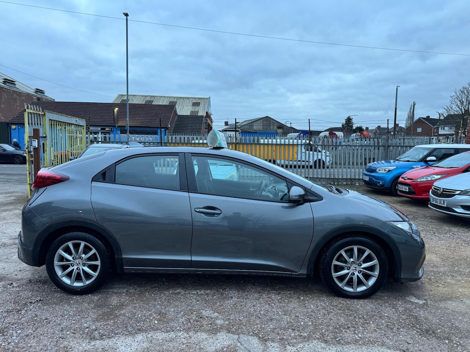 Used Honda Civic 2014 for sale - 77074010: Photo 9