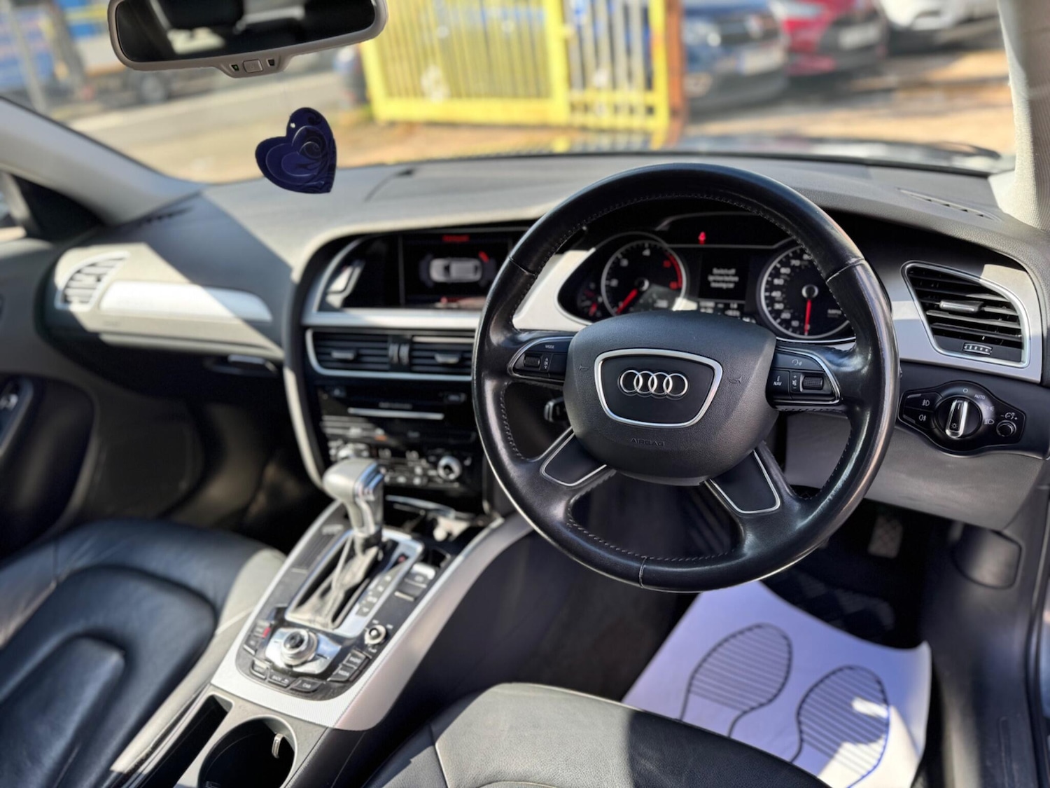 Used Audi A4 Avant 2014 for sale - 76042727: Photo 13
