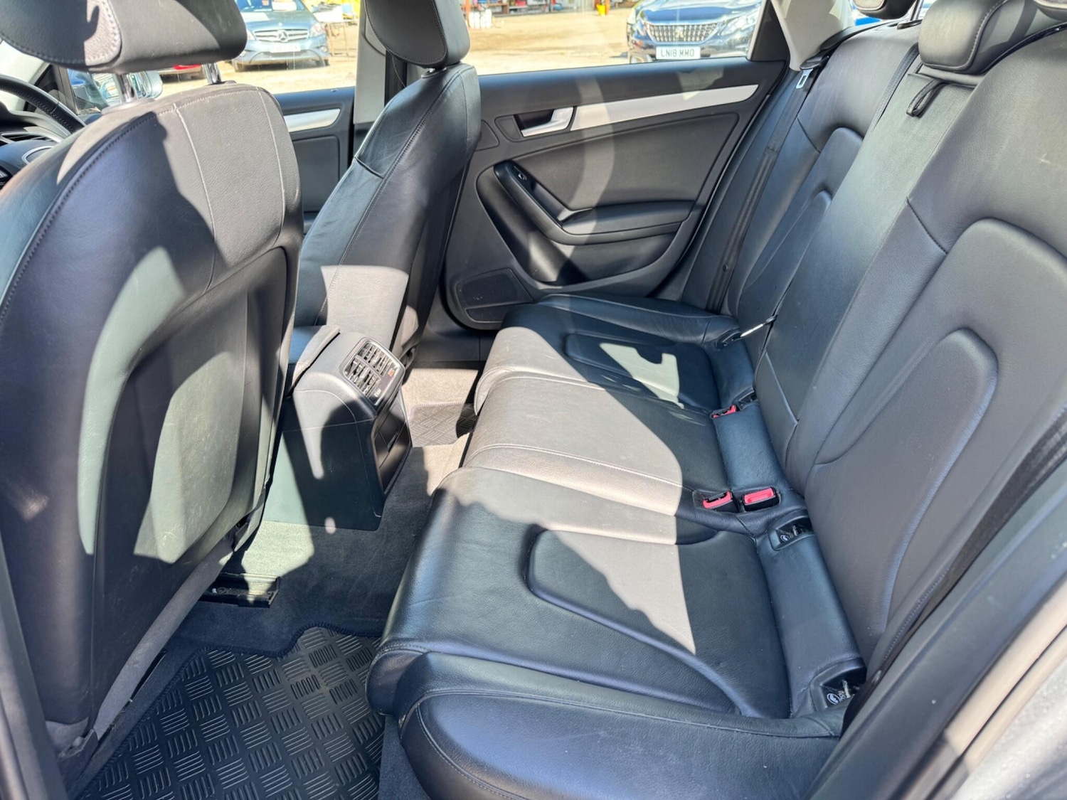 Used Audi A4 Avant 2014 for sale - 76042727: Photo 28