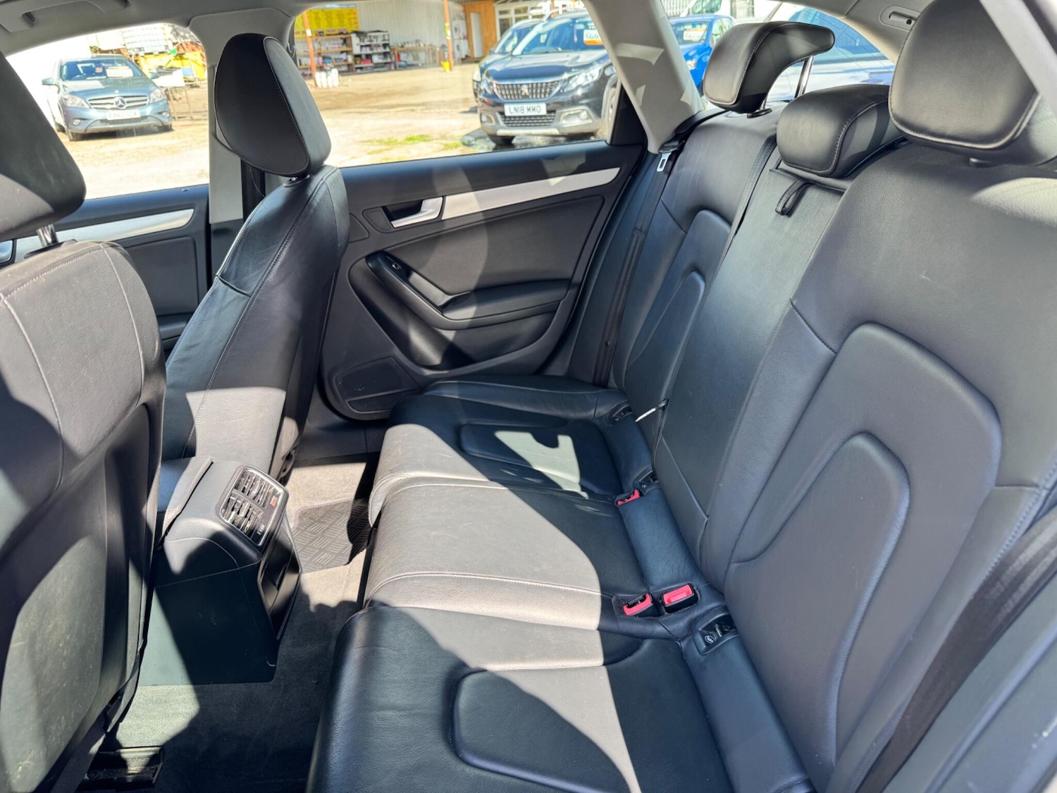 Used Audi A4 Avant 2014 for sale - 76042727: Photo 30