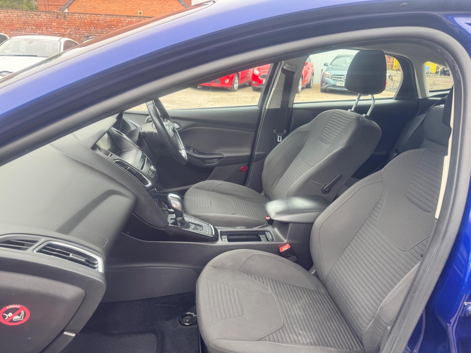 Used Ford Focus 2016 for sale - 76137261: Photo 12