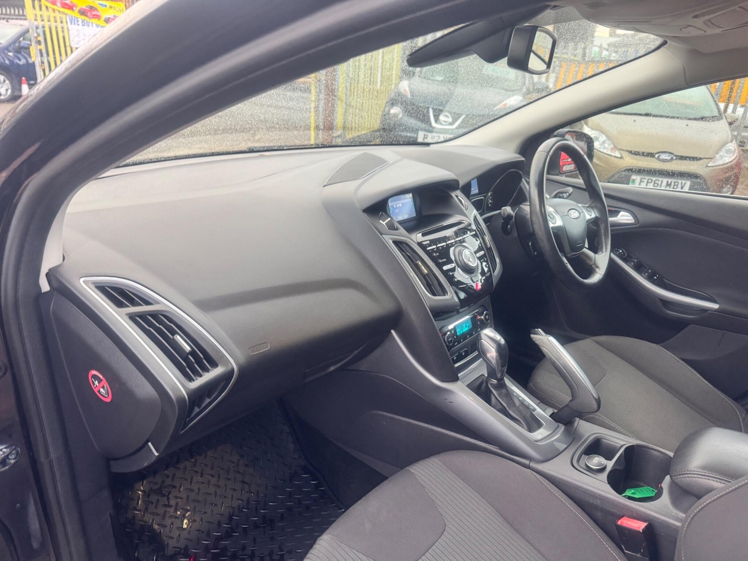 Used Ford Focus 2012 for sale - 76619836: Photo 15