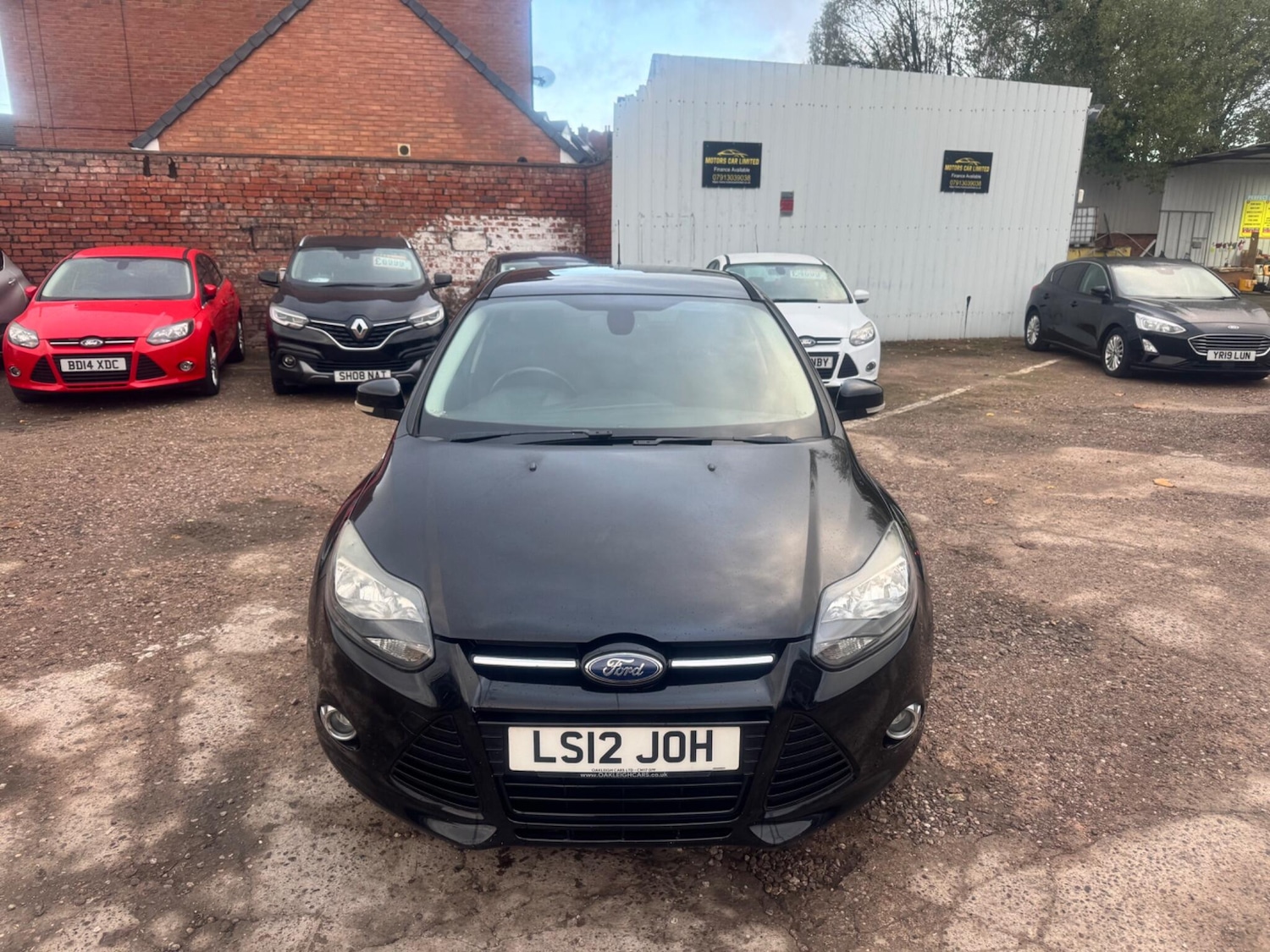 Used Ford Focus 2012 for sale - 76619836: Photo 2