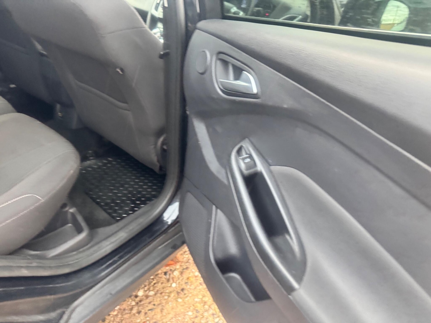 Used Ford Focus 2012 for sale - 76619836: Photo 21