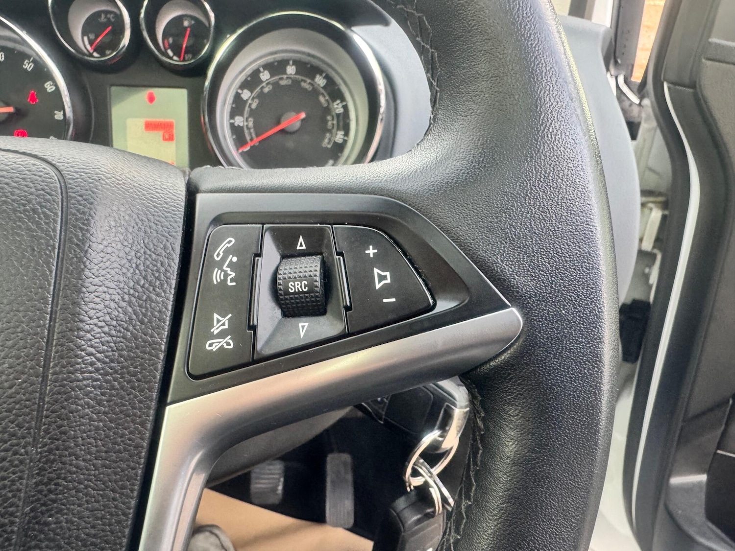 Used Vauxhall Meriva 2014 for sale - 76849996: Photo 22