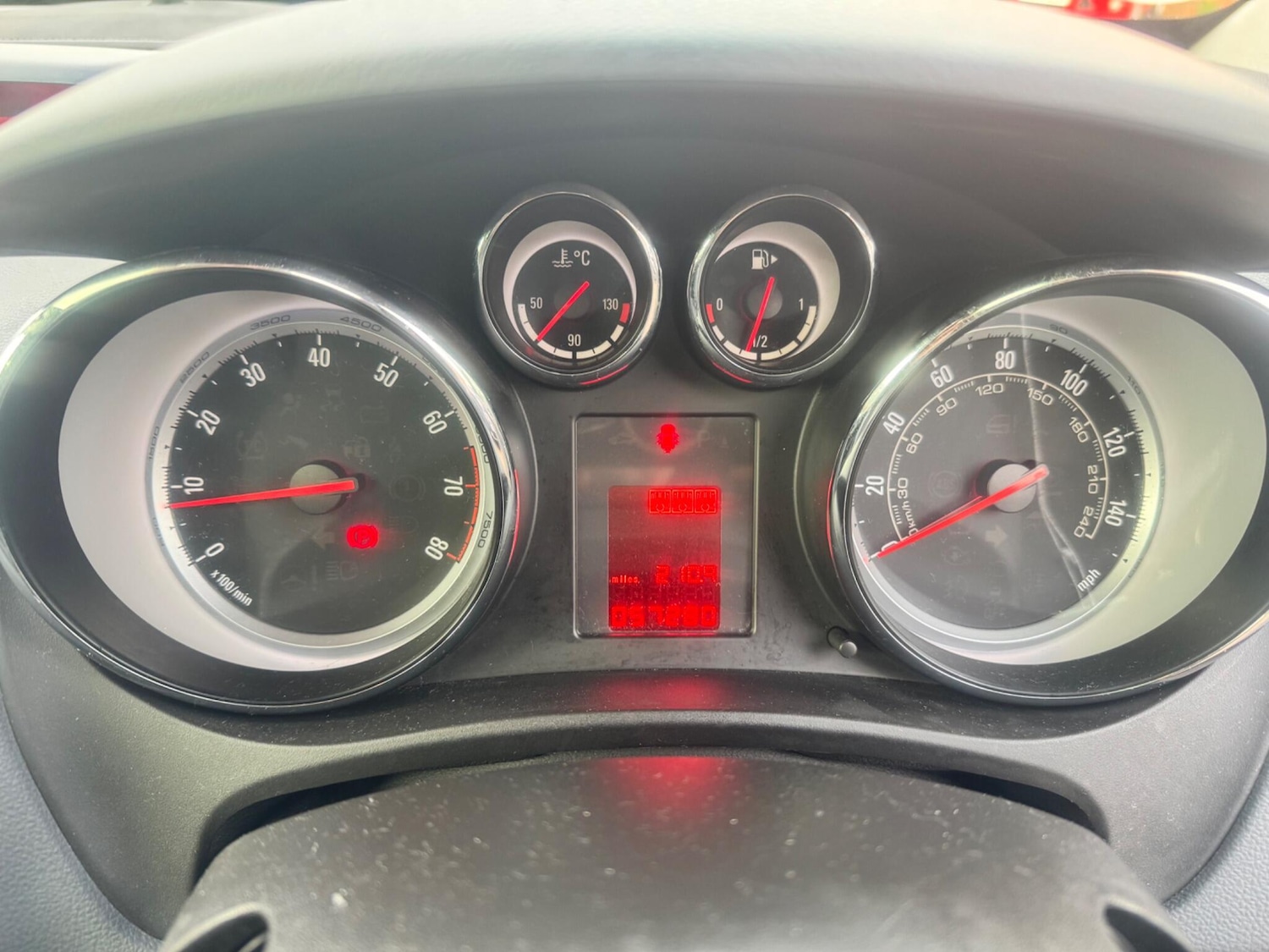 Used Vauxhall Meriva 2014 for sale - 76849996: Photo 28