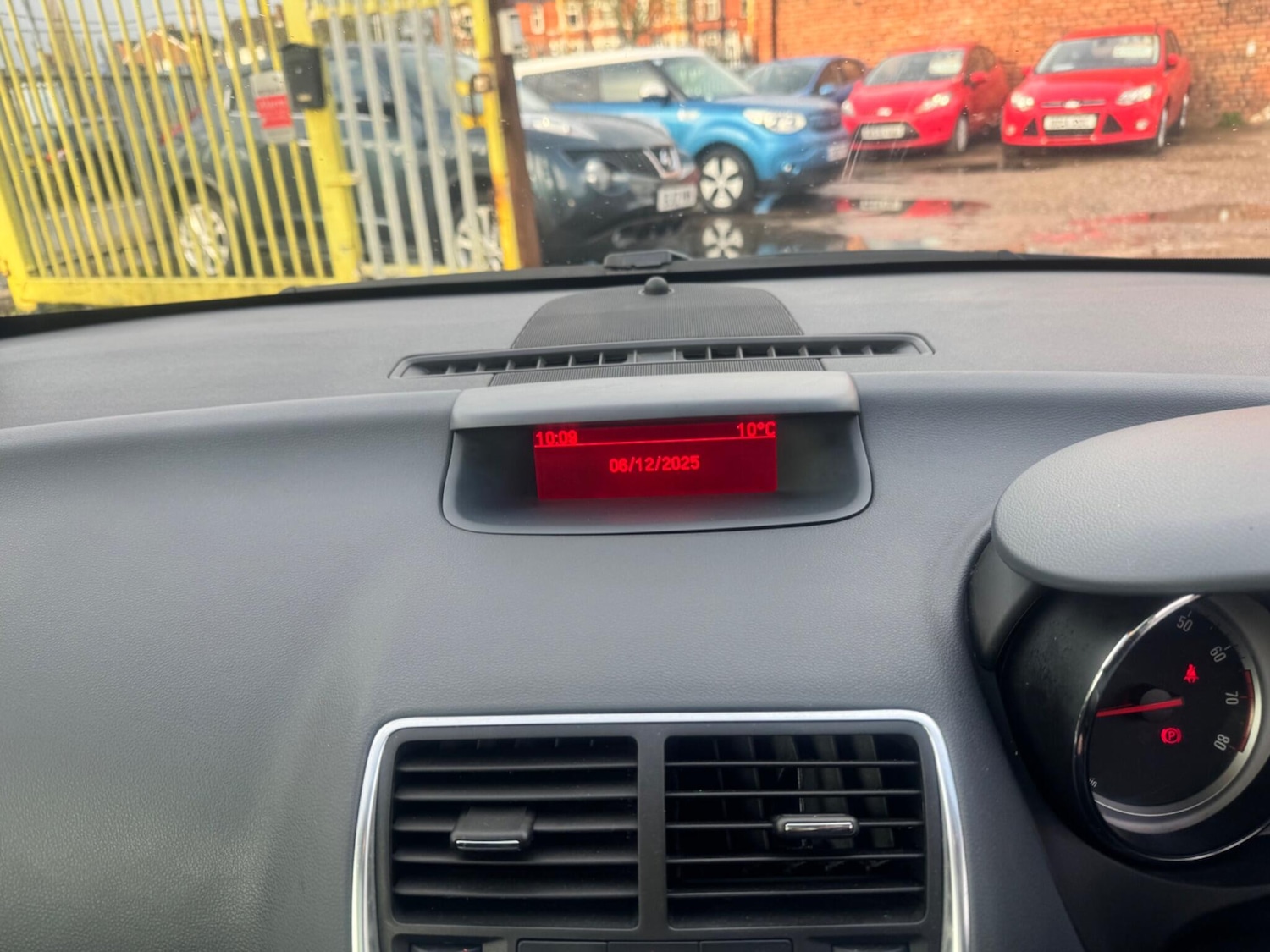 Used Vauxhall Meriva 2014 for sale - 76849996: Photo 33