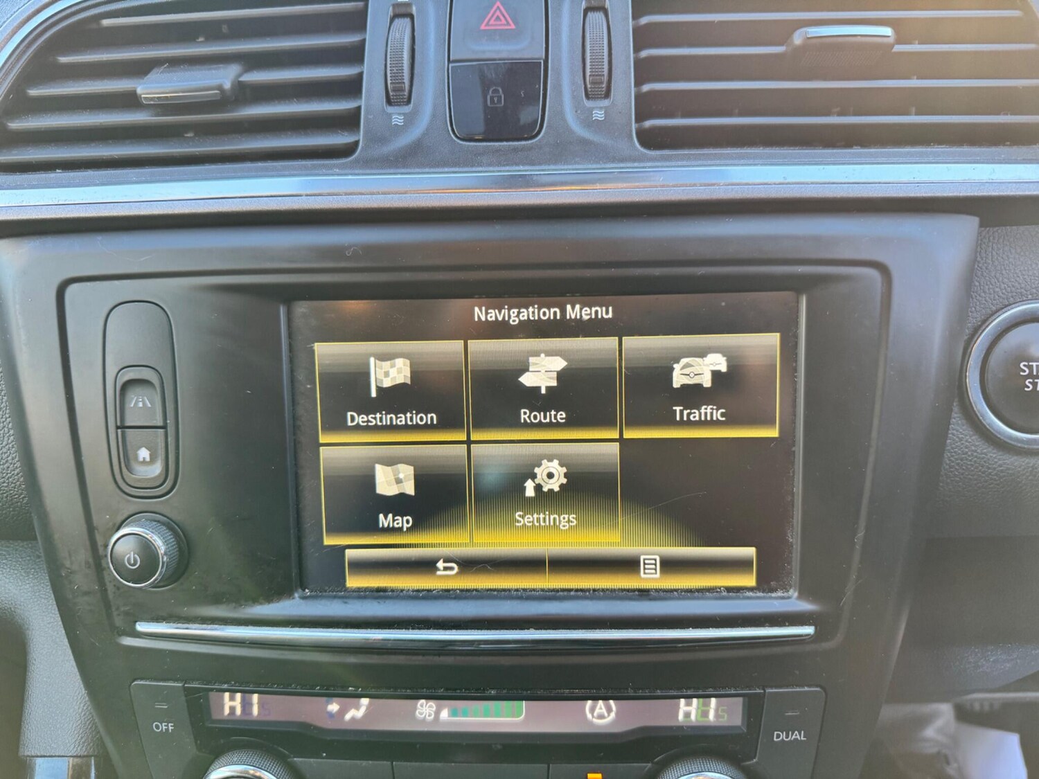 Used Renault Kadjar 2017 for sale - 77940781: Photo 32