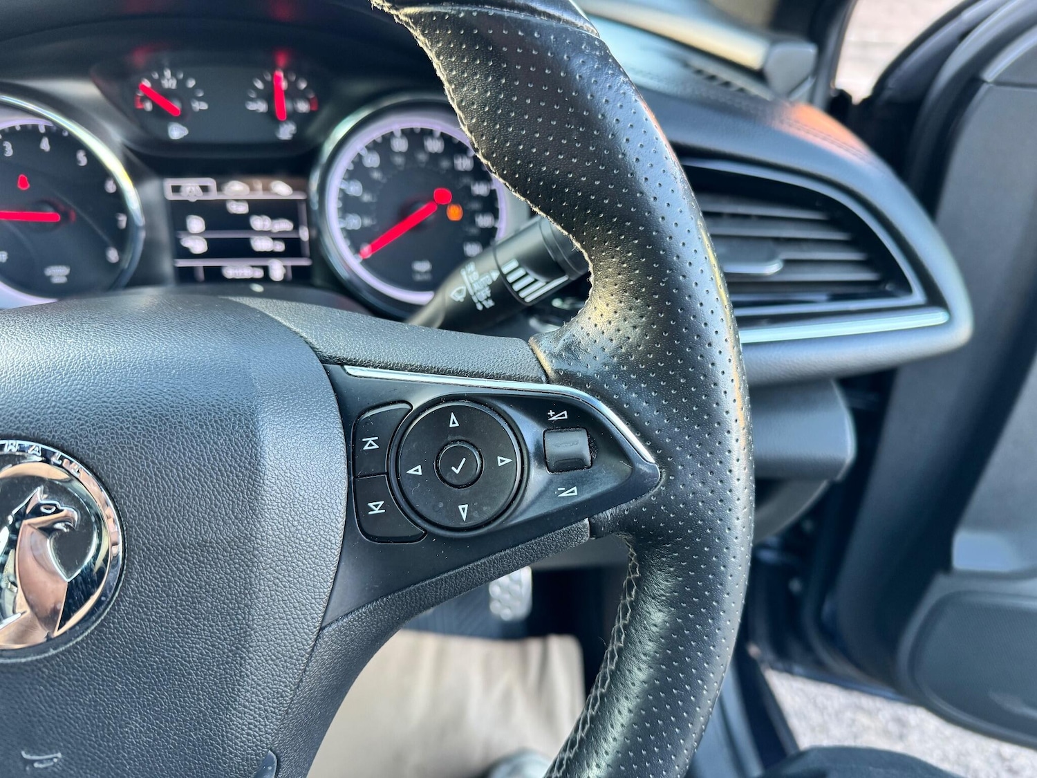 Used Vauxhall Insignia 2019 for sale - 76913896: Photo 45