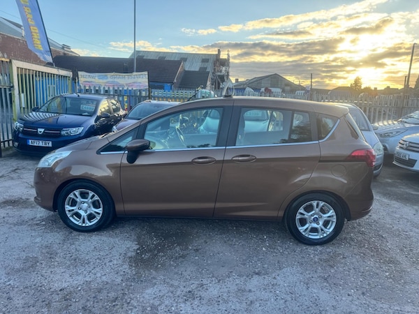 Used Ford B-MAX 2013 for sale - 76136128: Photo 16