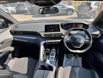 Used Peugeot 5008 2018 for sale - 79188543: Photo