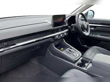 Used Honda CR-V 2025 for sale - 75565888: Photo