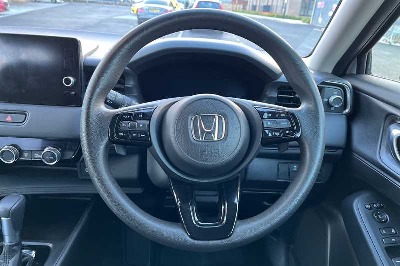 Used Honda HR-V 2023 for sale - 76788509: Photo 11