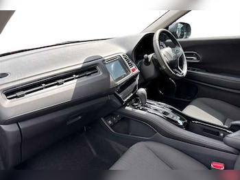 Used Honda HR-V 2016 for sale - 79256963: Photo