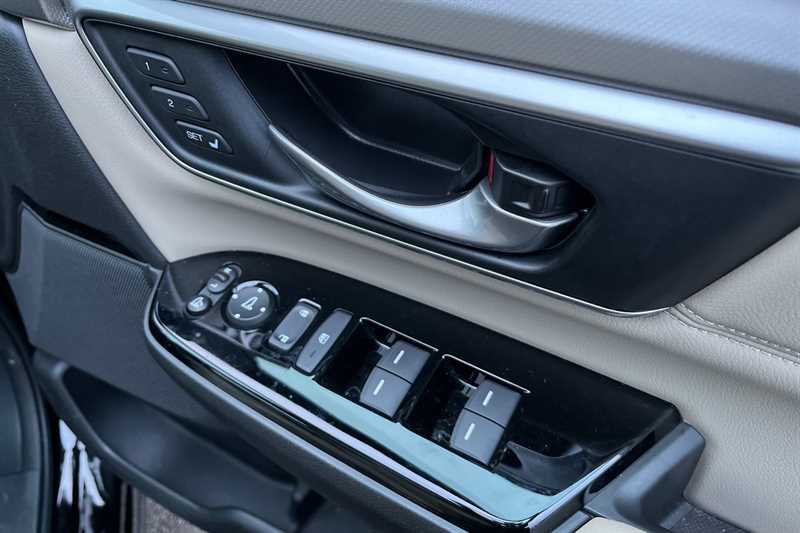 Used Honda CR-V 2022 for sale - 76928247: Photo 18