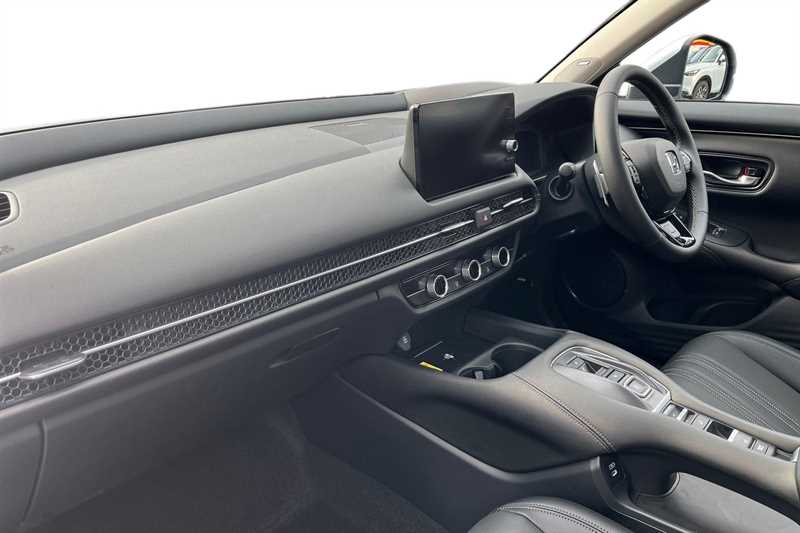 Used Honda ZR-V 2025 for sale - 77885621: Photo 2