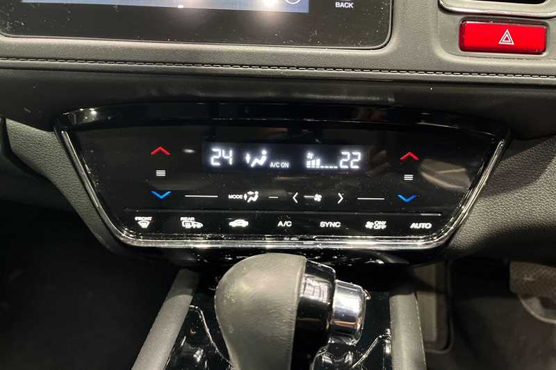 Used Honda HR-V 2018 for sale - 78050110: Photo 16