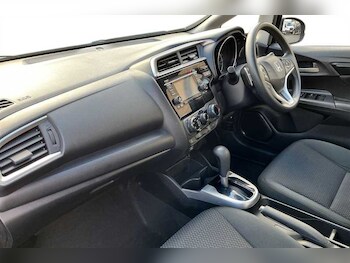 Used Honda Jazz 2019 for sale - 76773600: Photo